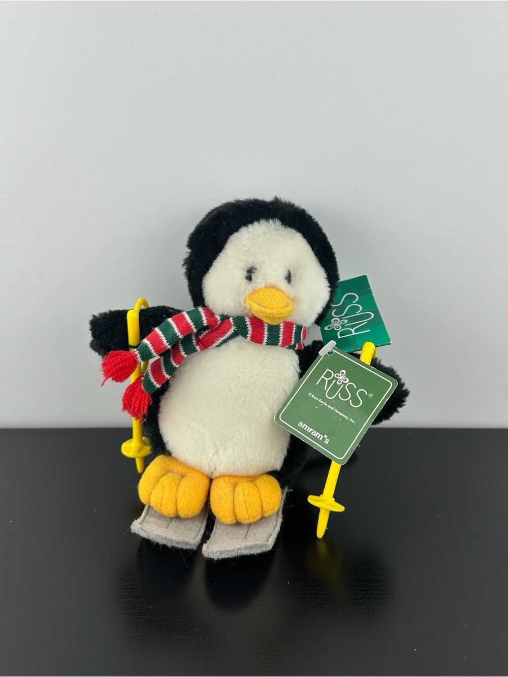 Russ Berrie Lil Softies Slopes Penguin 7” Skis & Red Green Scarf Plush NWT